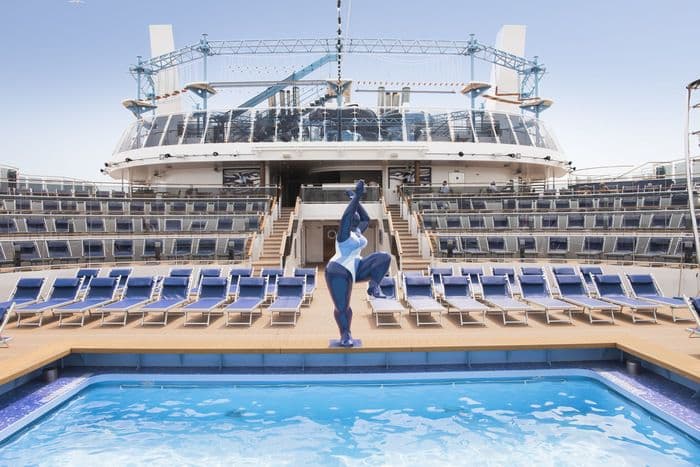 MSC Cruises MSC Meraviglia Horizon Pool 1.jpg